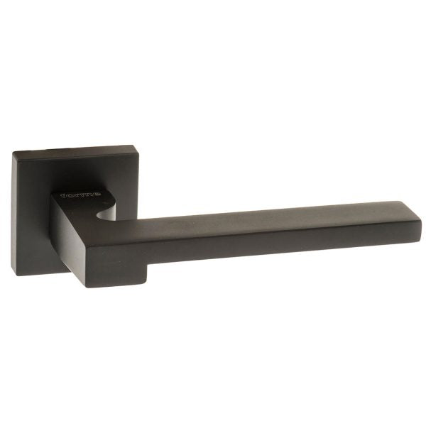 Ginevra - Matt Black