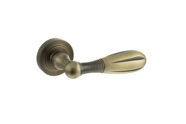 Cambridge - Matt Antique Brass
