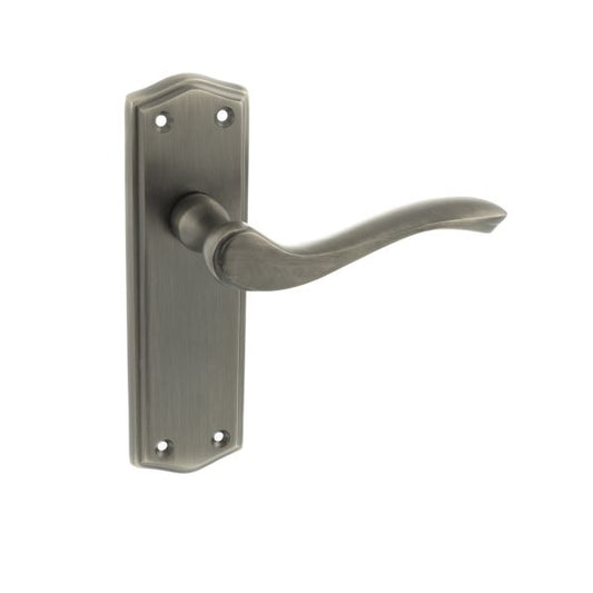 Old English Warwick Latch Lever on Backplate