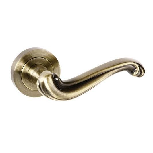 Colchester - Antique Brass