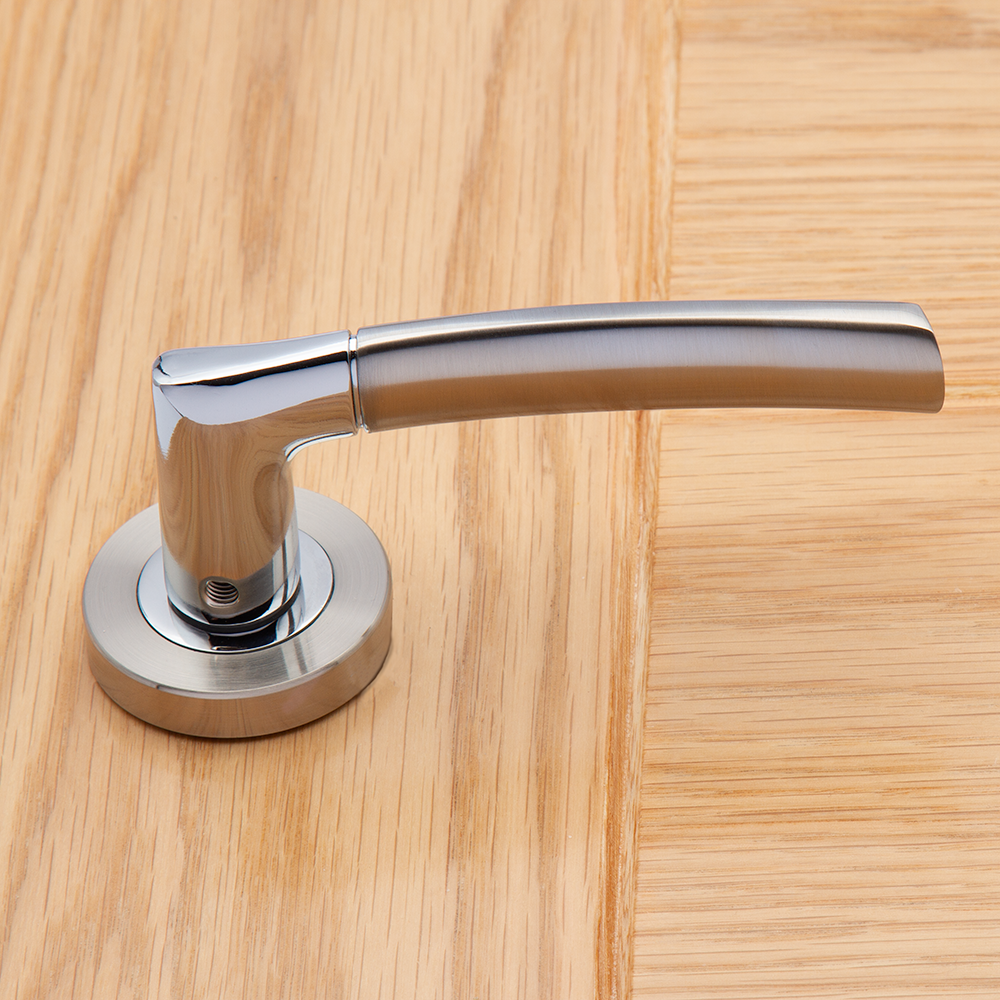 Hera Satin Nickel / Chrome Handle